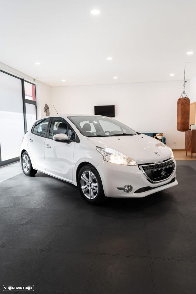 Peugeot 208 1.2 VTi SE Style - 2