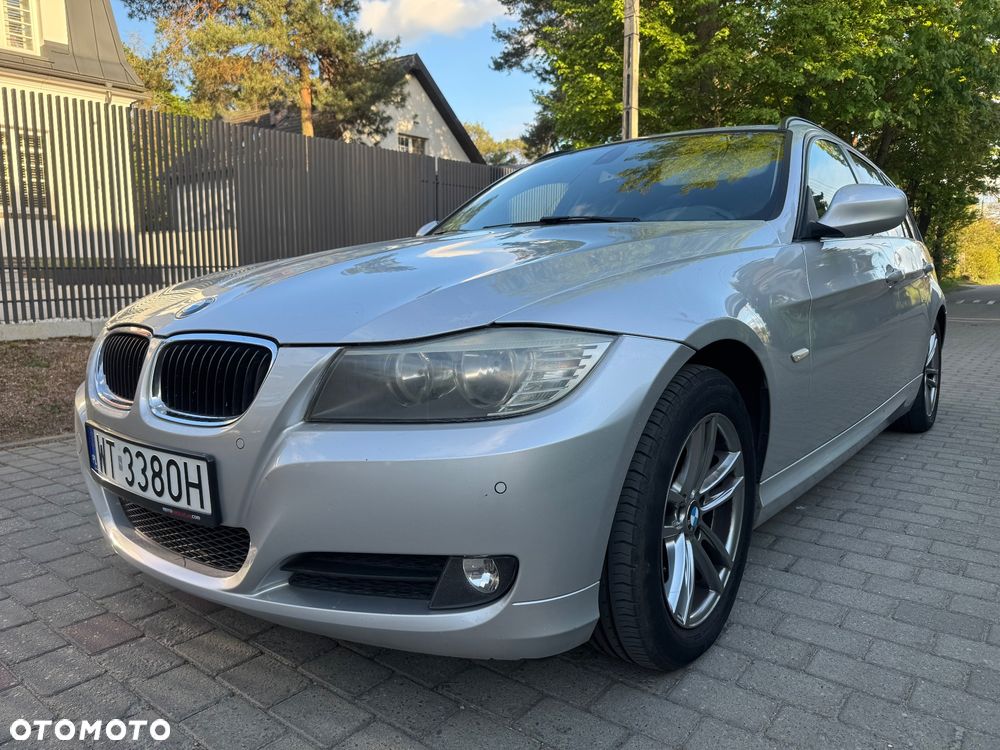 BMW Seria 3 320d DPF Edition Exclusive - 3