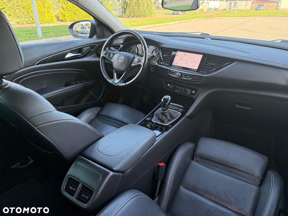 Opel Insignia 1.5 T Enjoy S&S - 22
