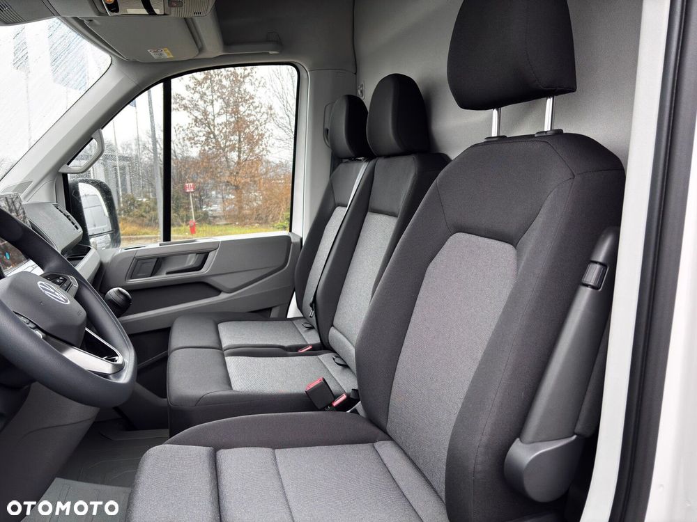 Volkswagen Crafter 2.0 TDI 140 KM L3H3 6bm 3m - 15