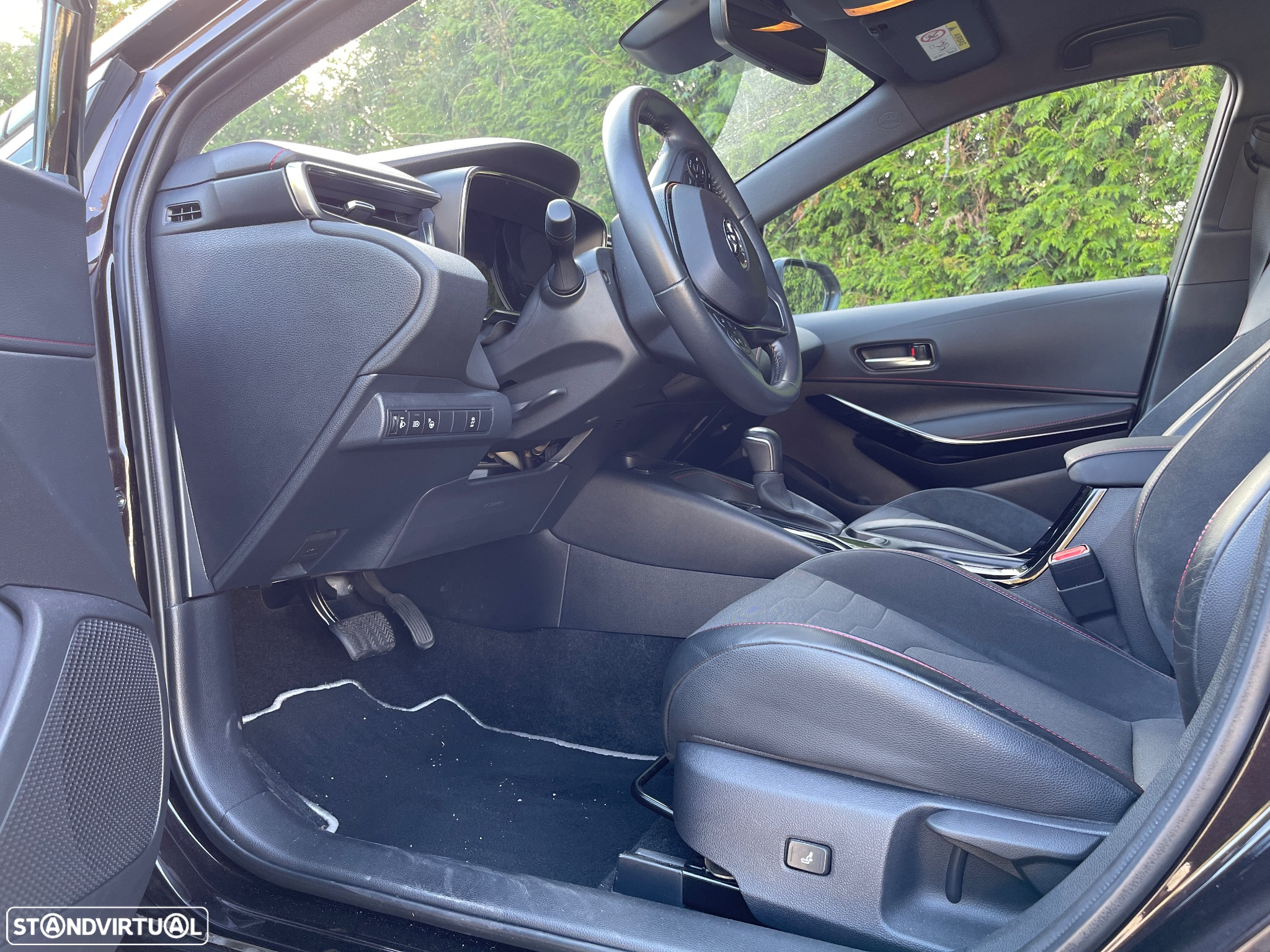 Toyota Corolla Touring Sports 1.8 Hybrid Exclusive - 17