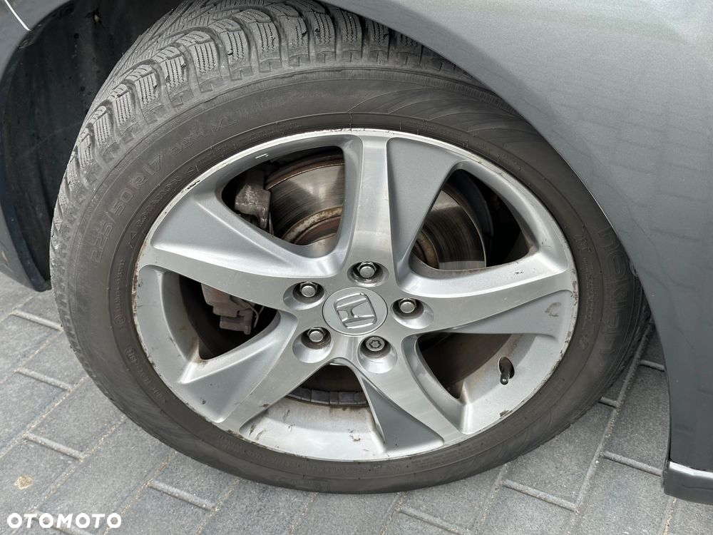Honda Accord 2.0 Lifestyle - 4