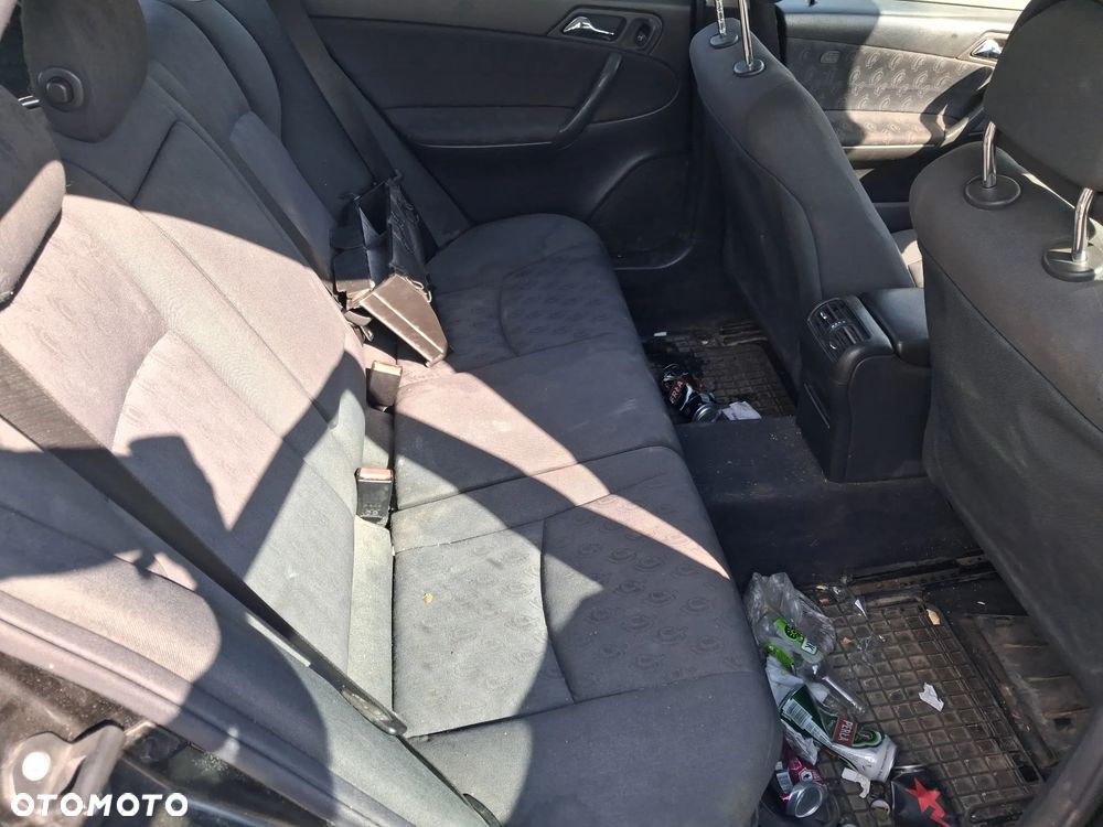 Mercedes C klasa W203 KOMBI silnik kompletny 1.8 Kompresor 143 KM OM271.946 271946 skrzynia biegów 716.628 drzwi maska klapa zderzak błotnik kolor czarny 040 lampa maglownica pompa wspomagania sprężarka dyfer wał napędowy półoś zwrotnica sterownik czujnik moduł wiązka przewód blenda szyba podszybie radio panel sterowania pompa pompka abs paliwa kierownica manetka włącznik fotel schowek zegary głośnik alternator rozrusznik cewka zbiorniczek sprężarka klimatyzacji klamka zamek zacisk hamulcowy mechanizm chłodnica pas przedni boczek lusterko silniczek sanki belka zawrotnica mcperson NA CZĘŚCI - 18