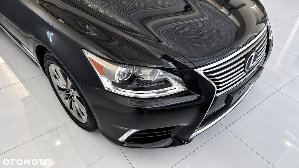 Lexus LS 460 Luxury Line - 3