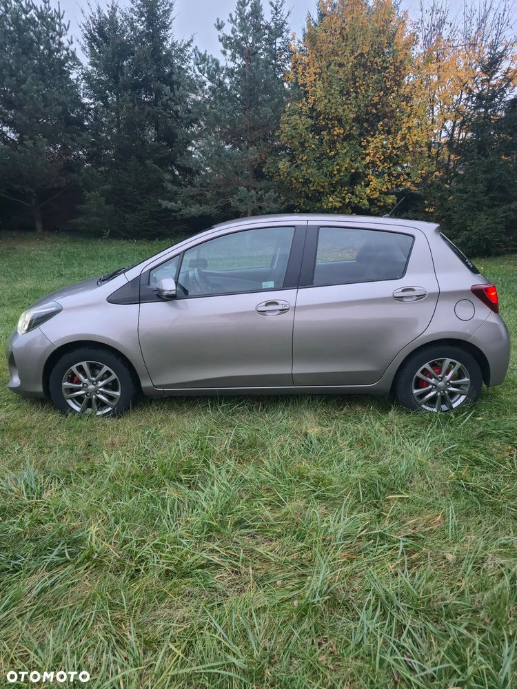 Toyota Yaris - 6