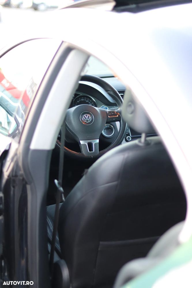Volkswagen Passat CC 2.0 TDI DPF DSG - 10