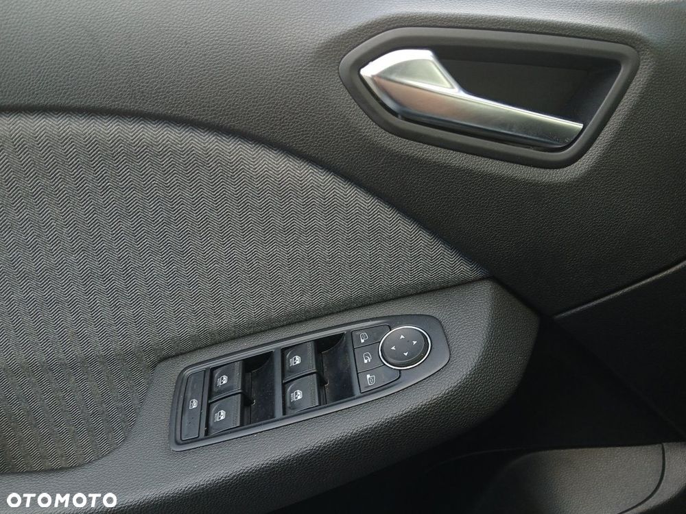 Renault Clio - 18