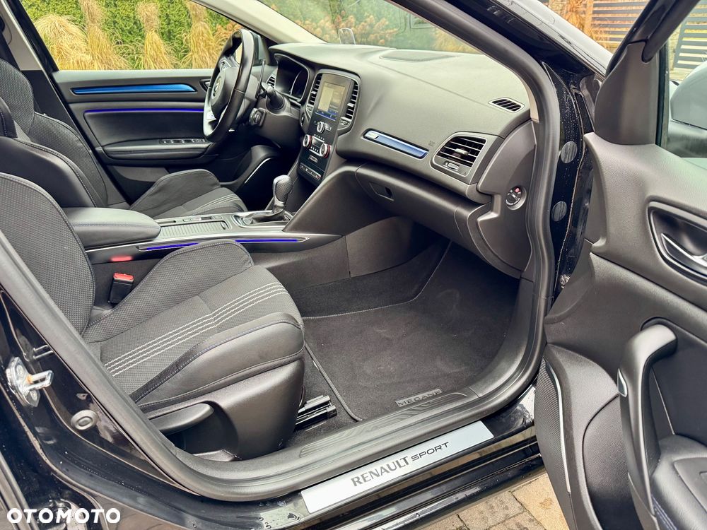 Renault Megane ENERGY TCe 205 EDC GT - 27