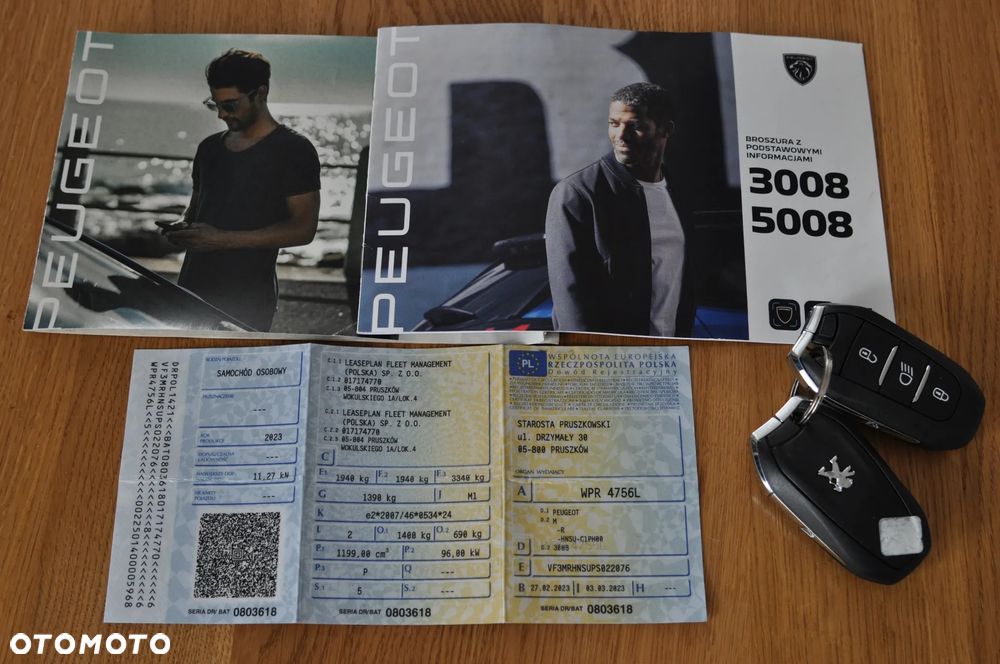 Peugeot 3008 1.2 PureTech Allure Pack S&S EAT8 - 22