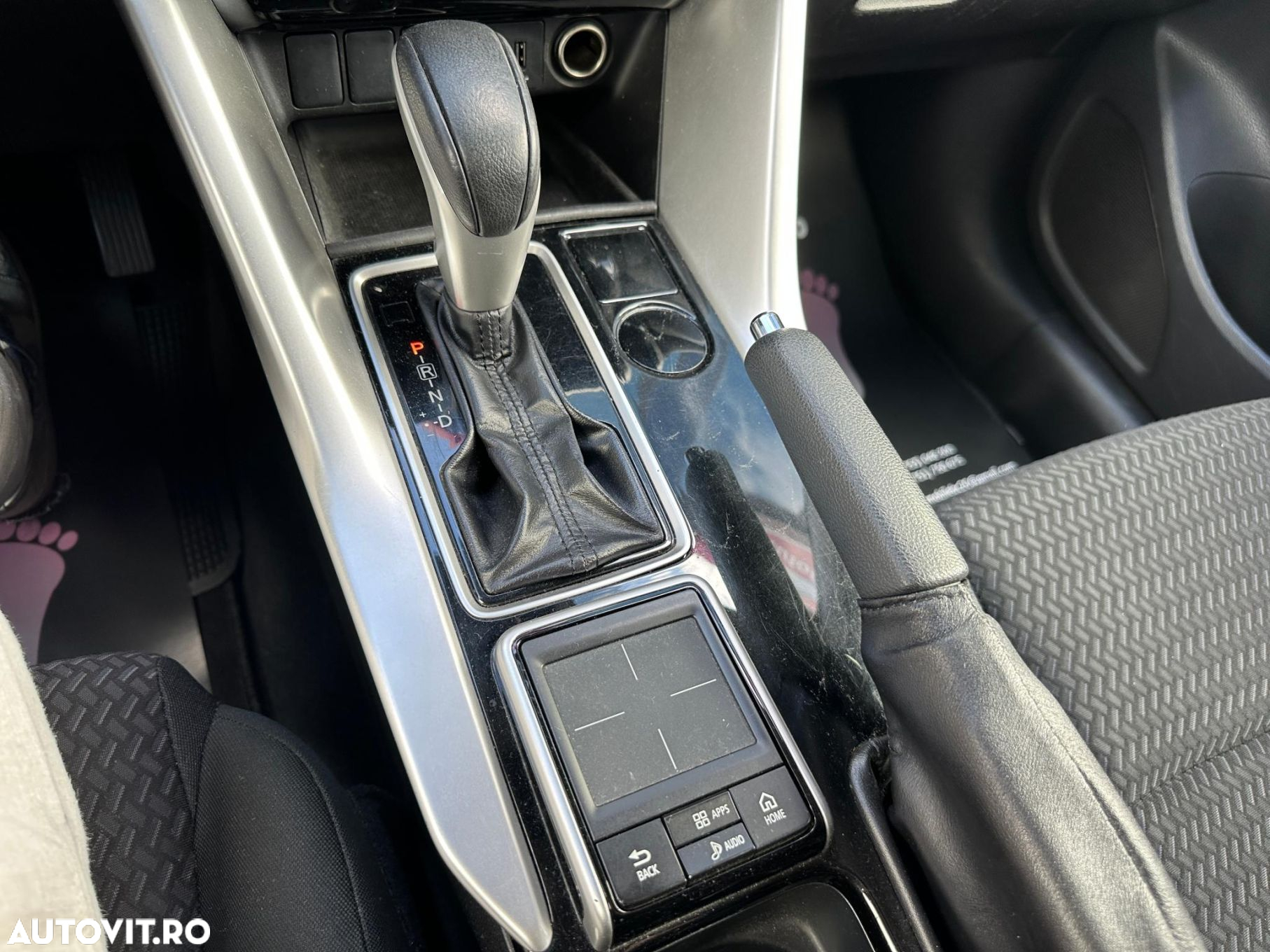 Mitsubishi Eclipse-Cross - 13