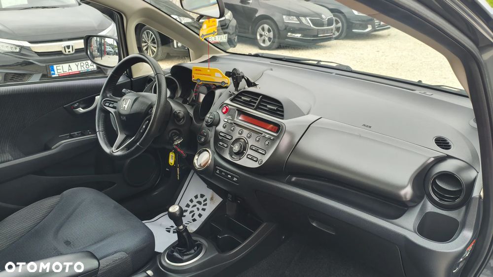 Honda Jazz 1.4 Executive - 30