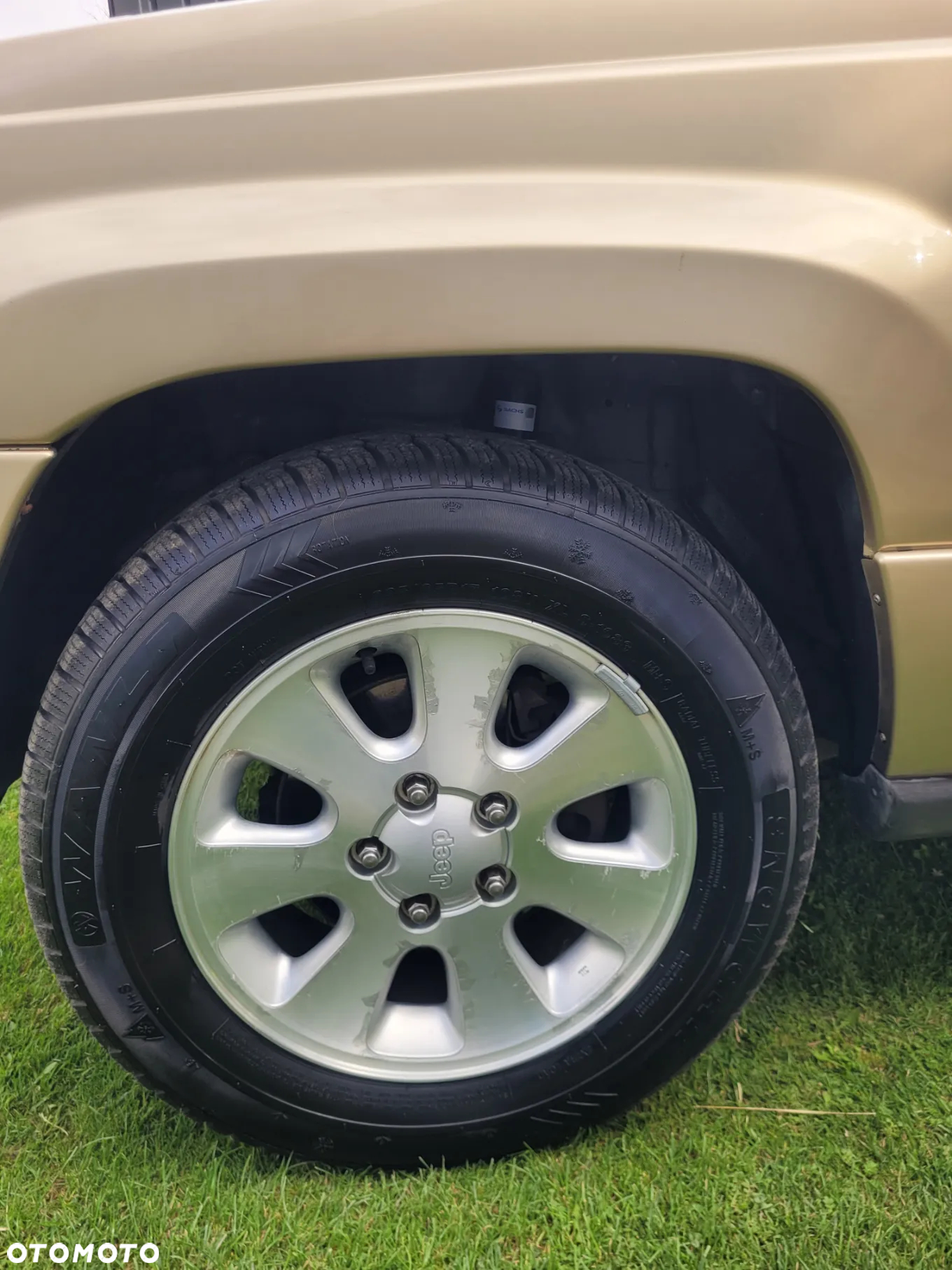 Jeep Grand Cherokee 4.7 Limited - 28