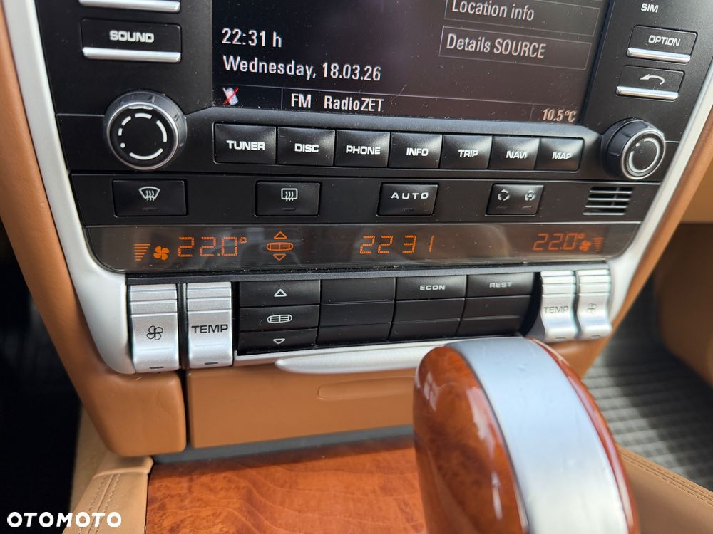Porsche Cayenne Tiptronic S - 26