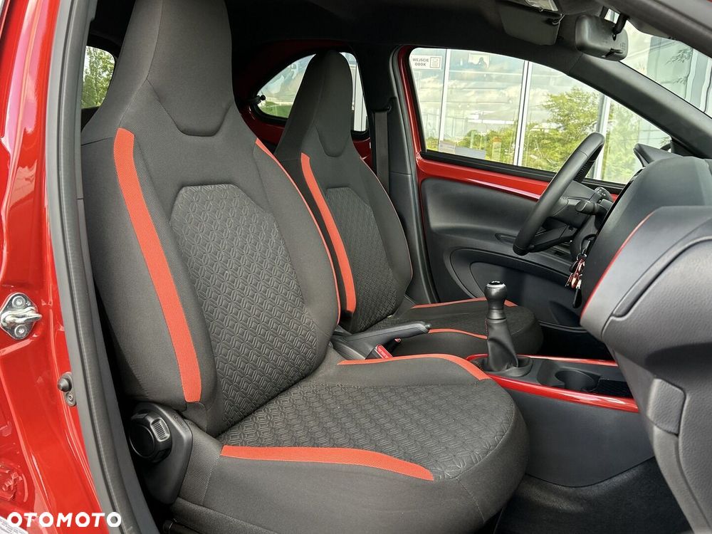 Toyota Aygo X - 10