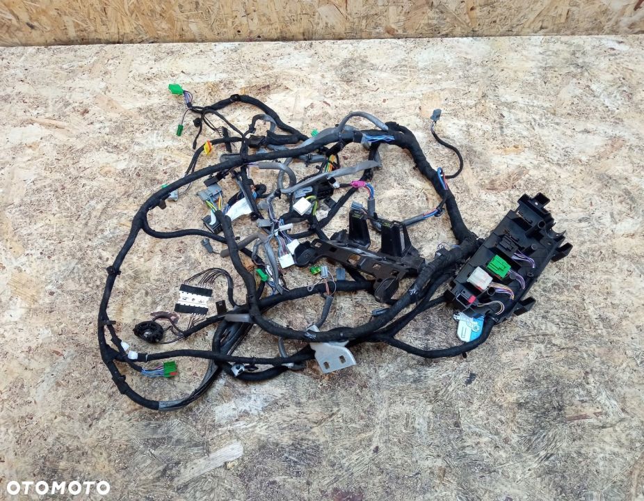 WIĄZKA ELEKTRYCZNA DESKI JAGUAR F-PACE A50189421 - 1