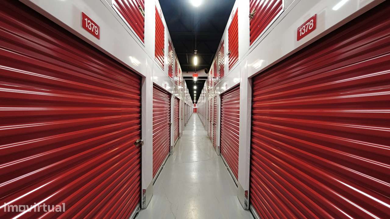 OLIVAIS-ARMAZÉM-ARRECADAÇÃO-SELF-STORAGE-GUARDA MÓVEIS-DEPÓSITO. - Grande imagem: 4/8
