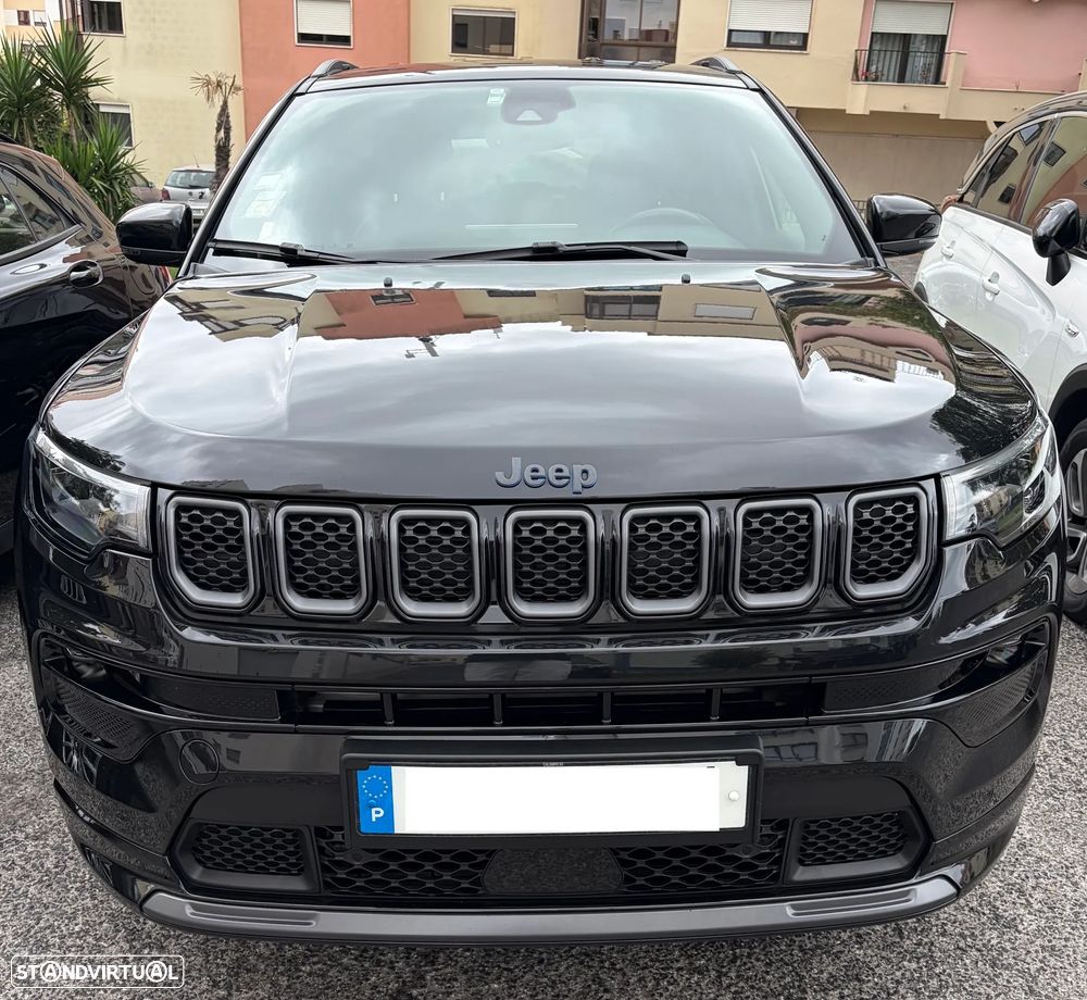 Jeep Compass - 1