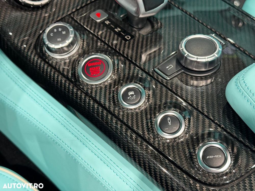 Mercedes-Benz SLS 63 AMG - 31