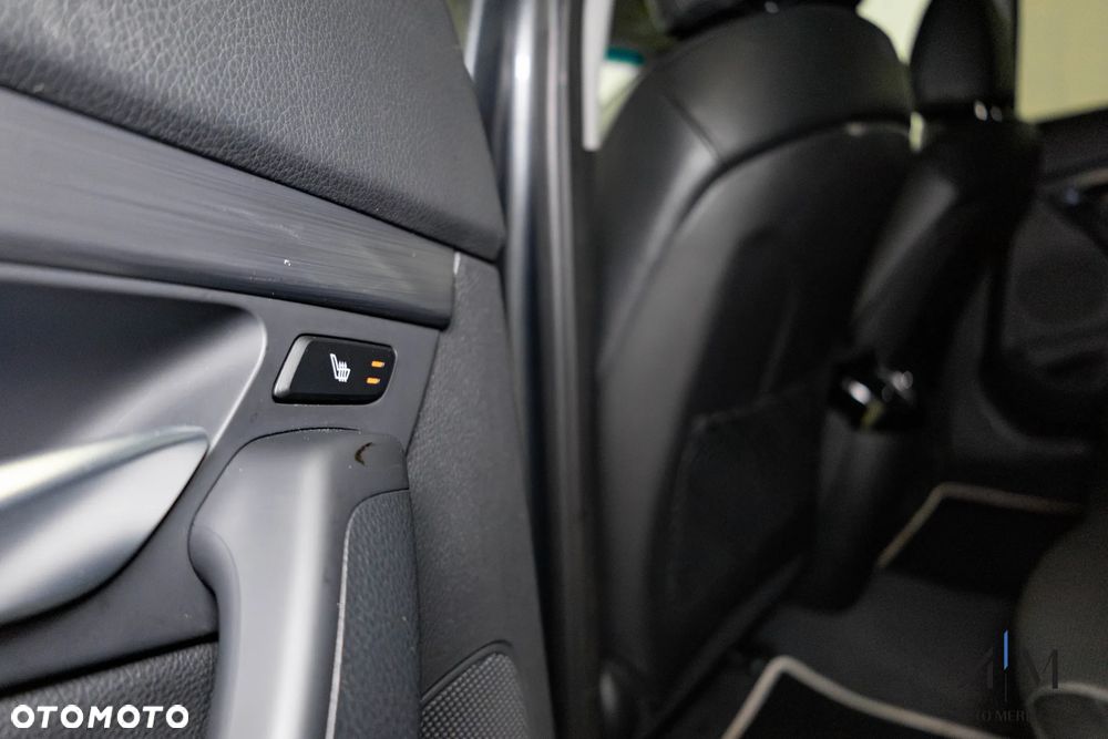 Hyundai i40 2.0 Automatik Premium - 34
