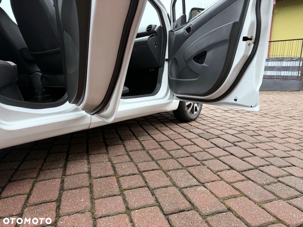 Chevrolet Spark - 16