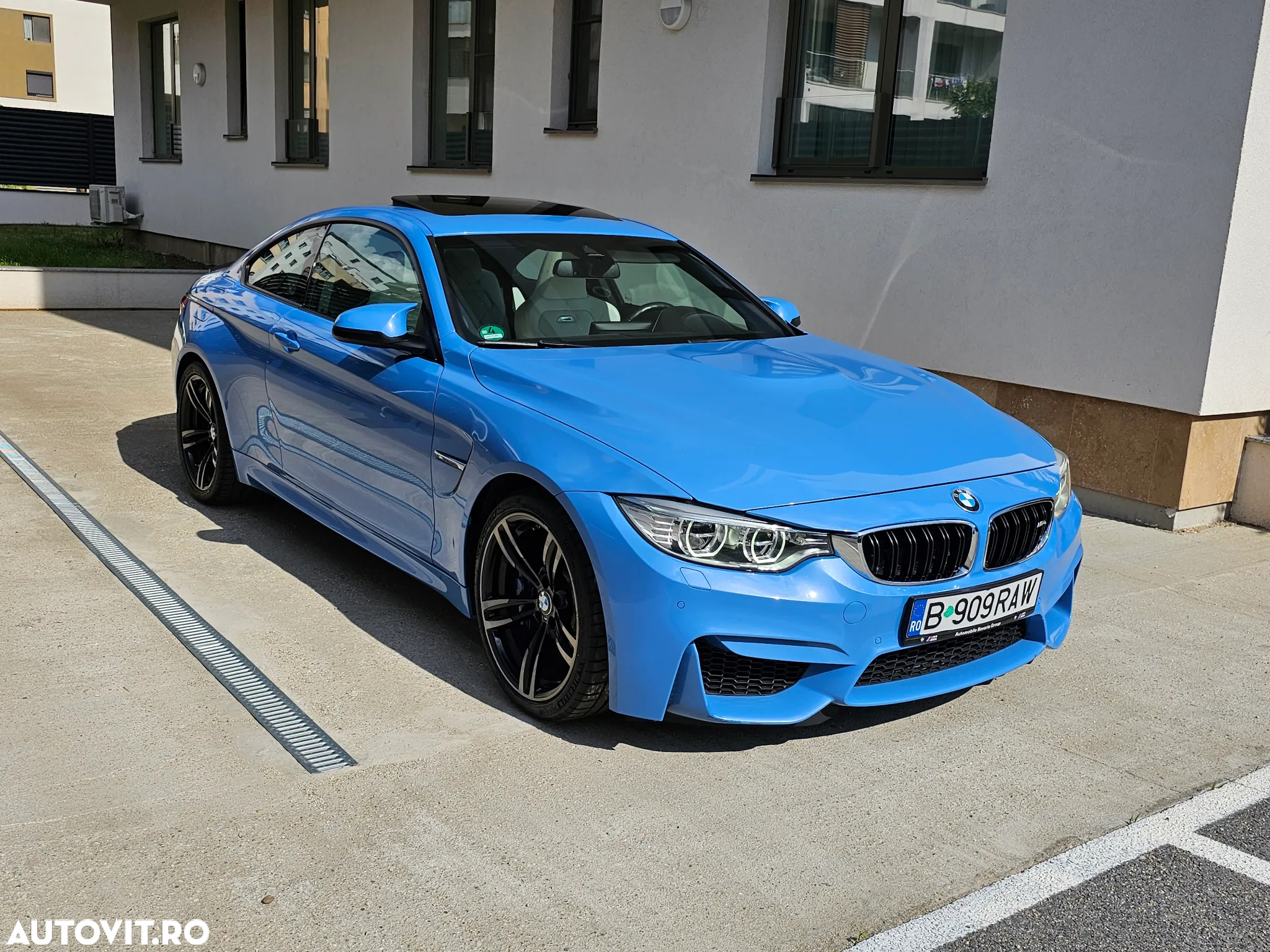 BMW M4 Coupe DKG - 18