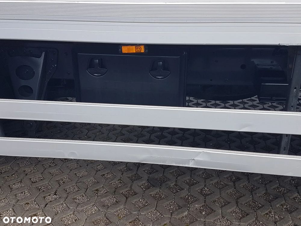 DAF 16T LF 230 WINDA CHŁODNIA 16EP 6,60x2,48x2,39 KLIMA IZOTERMA MROŹNIA - 37