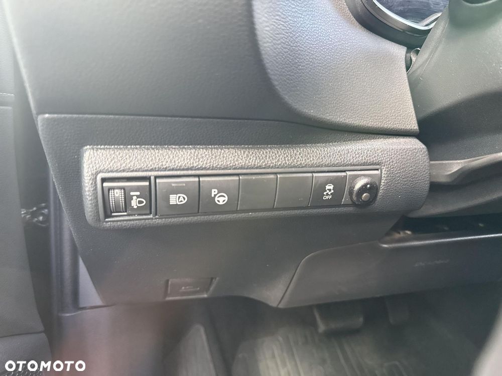 Toyota Corolla 2.0 Hybrid Comfort - 21