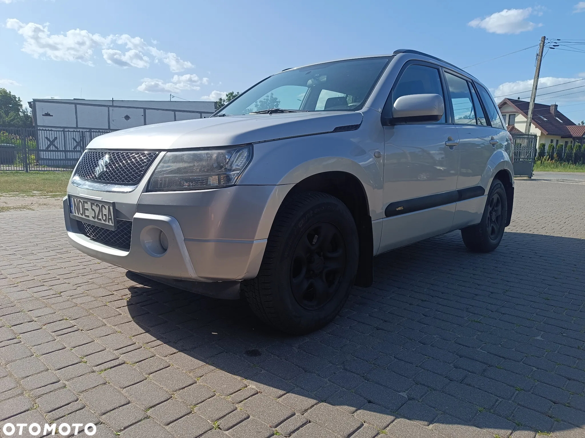 Suzuki Grand Vitara 2.0 - 25