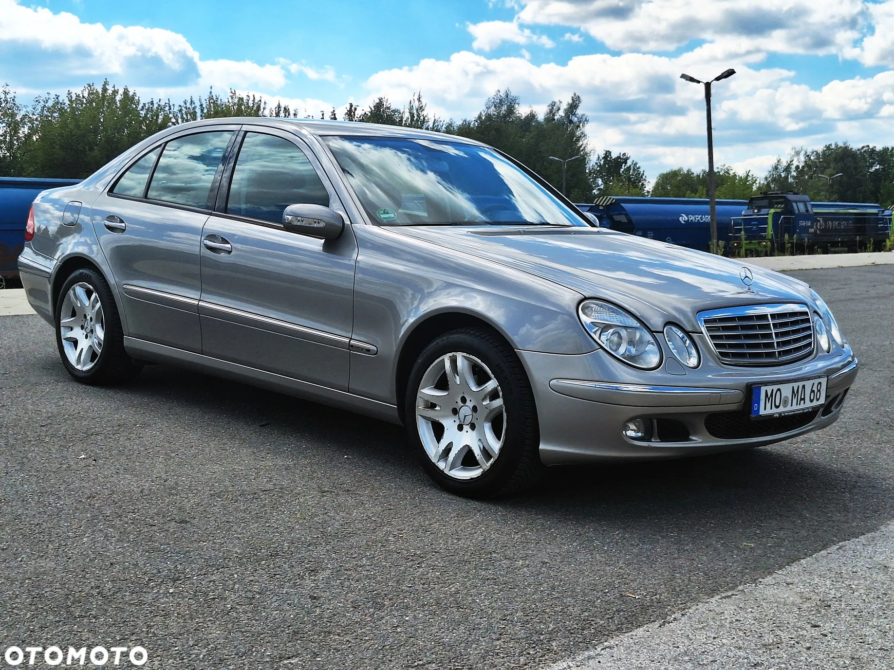 Mercedes-Benz Klasa E - 2
