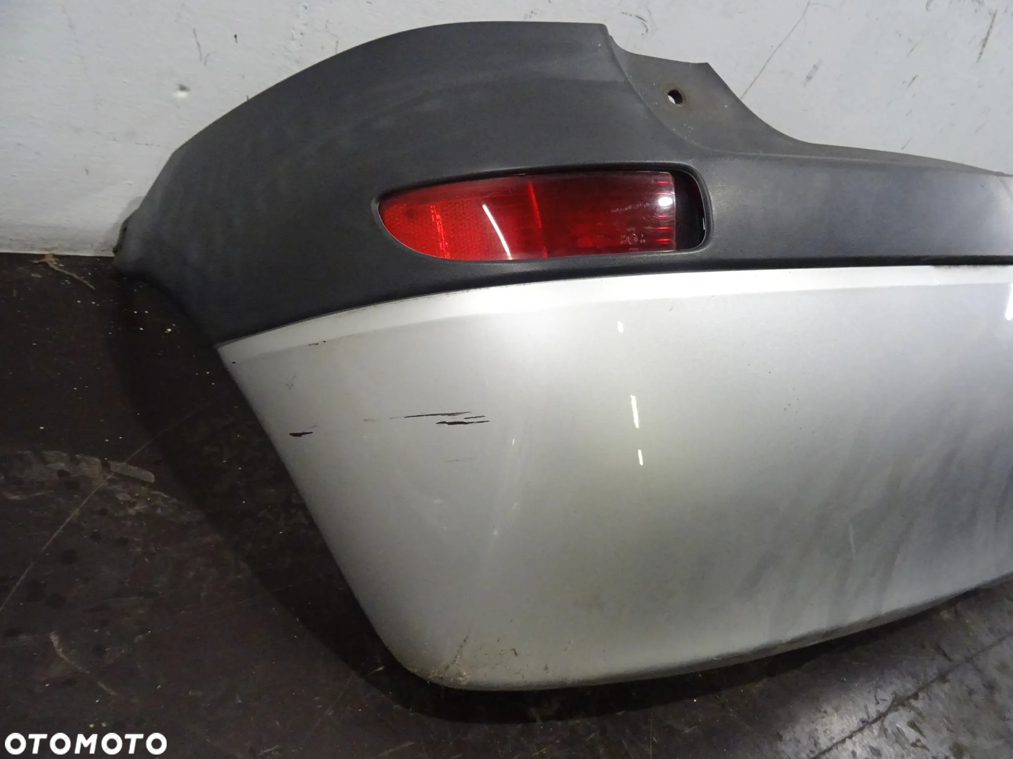 OPEL CORSA C 00-03 3D 1.2B 2AU ZDERZAK TYLNY TYŁ - 2