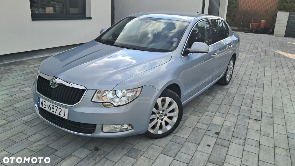 Skoda Superb 1.8 TSI Comfort DSG - 2