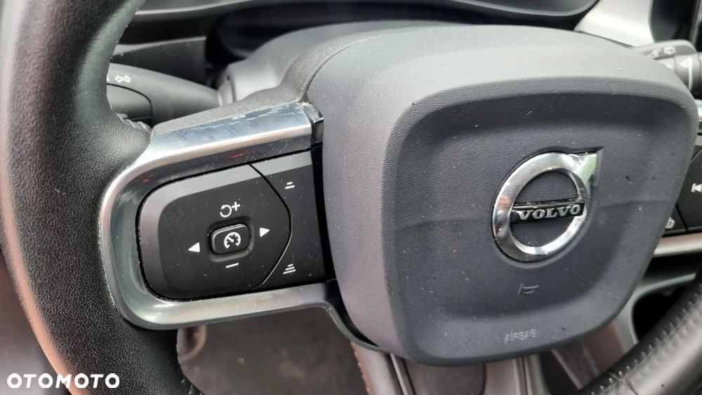Volvo XC 40 D3 - 21