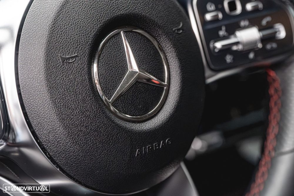 Mercedes-Benz CLA 200 - 12