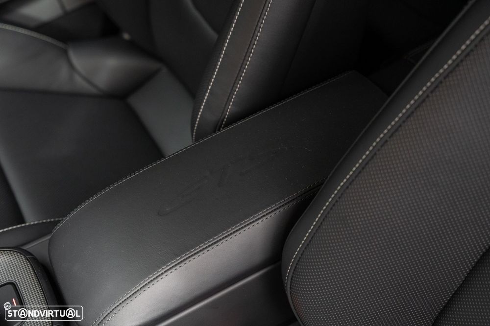 Porsche 911 (992) Carrera 4 GTS - 45