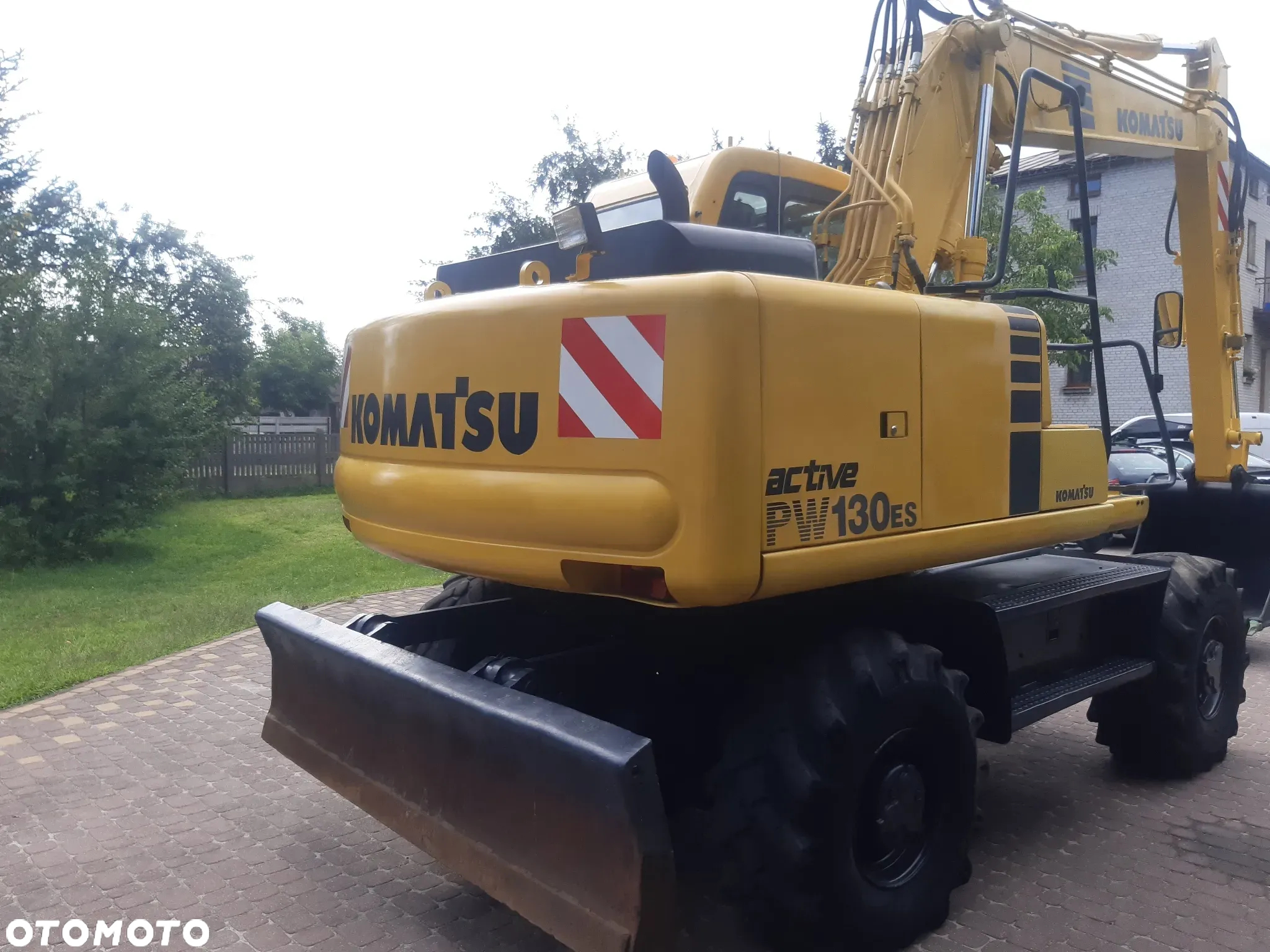 Komatsu PW 130 ES - 4