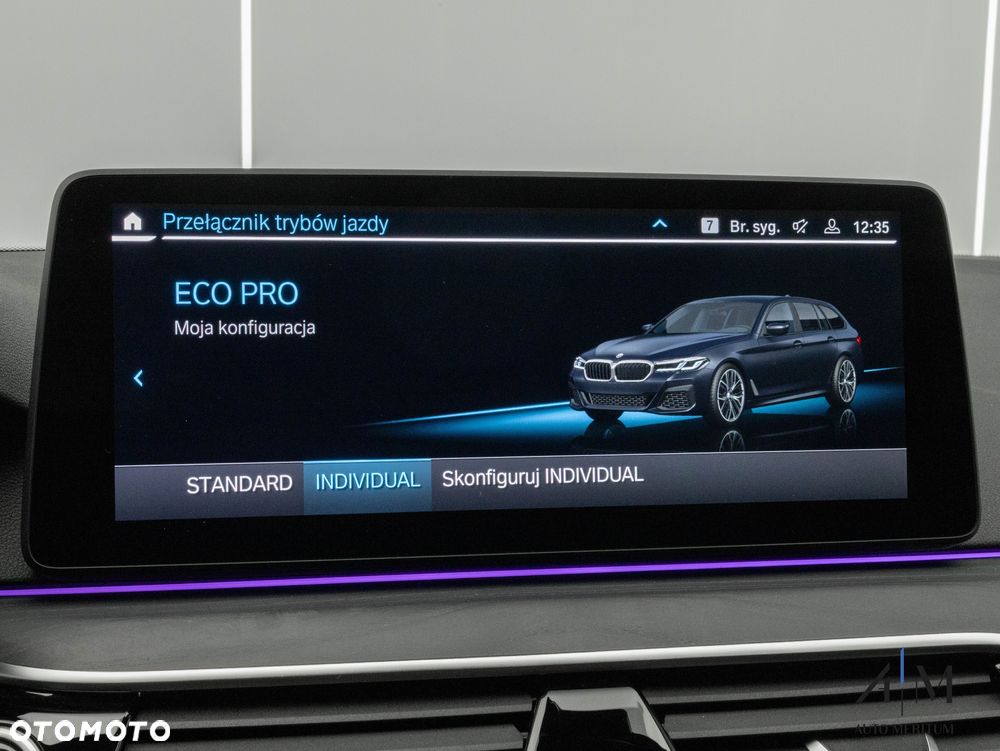 BMW Seria 5 540i xDrive - 33