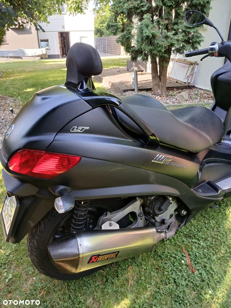 Piaggio MP-3 - 28