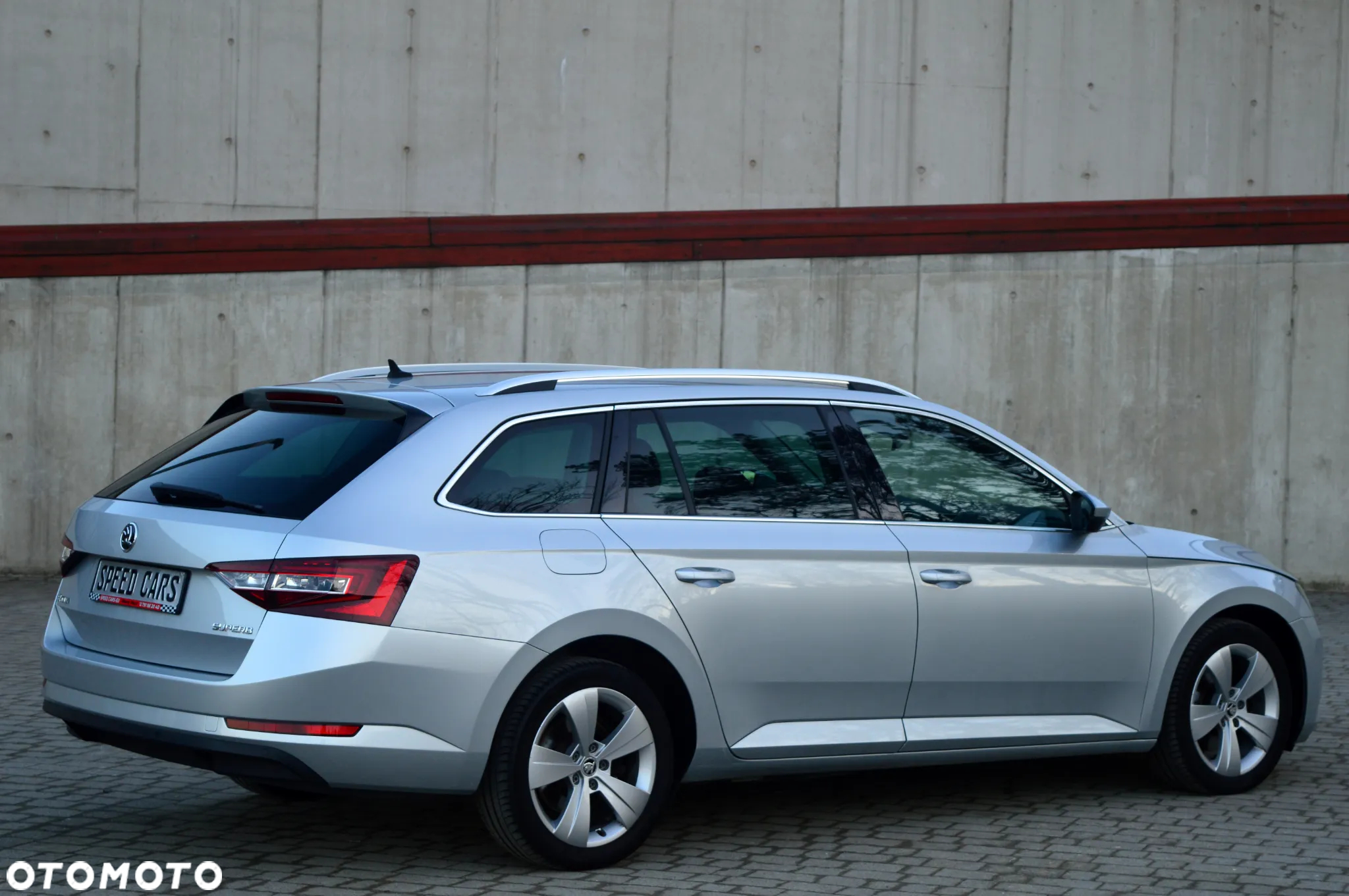 Skoda Superb - 4