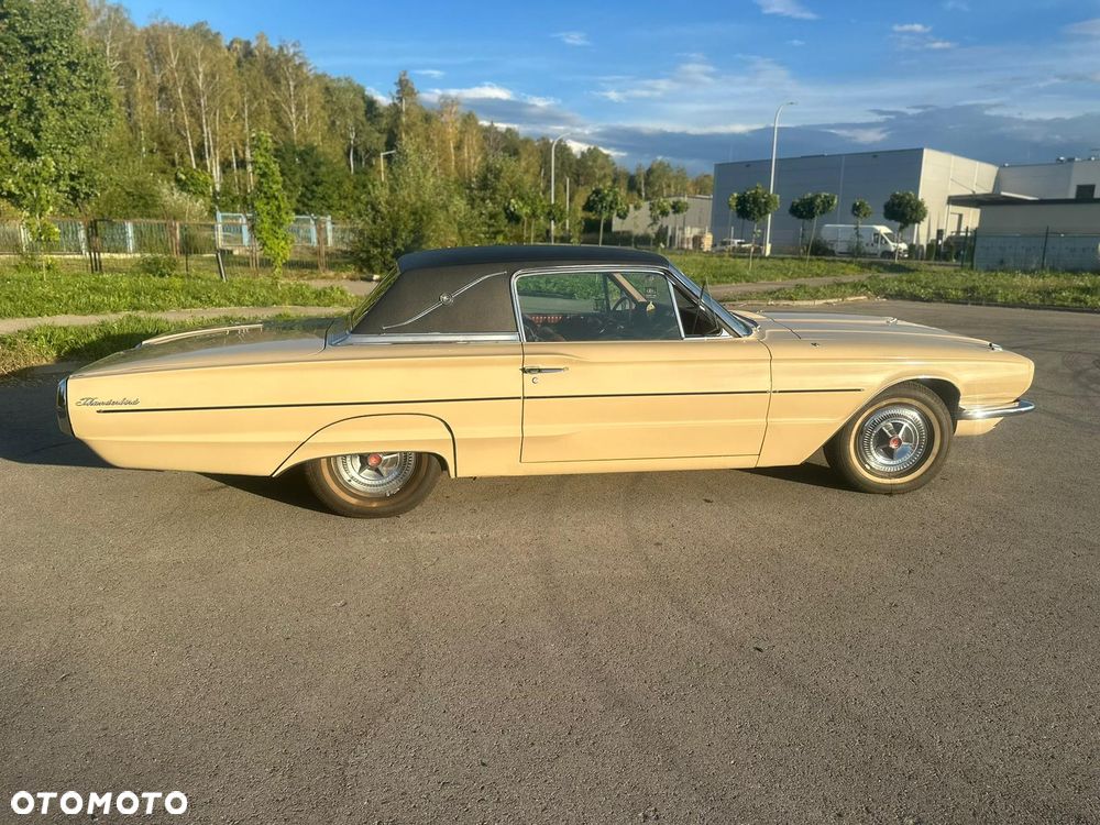 Ford Thunderbird - 6