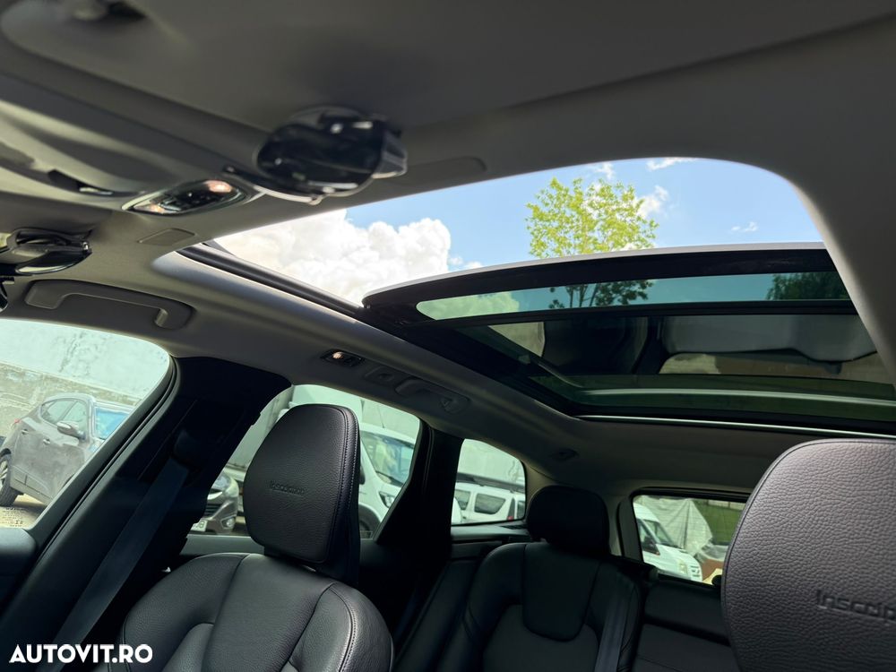 Volvo XC 60 B4 MHEV AWD Inscription - 10