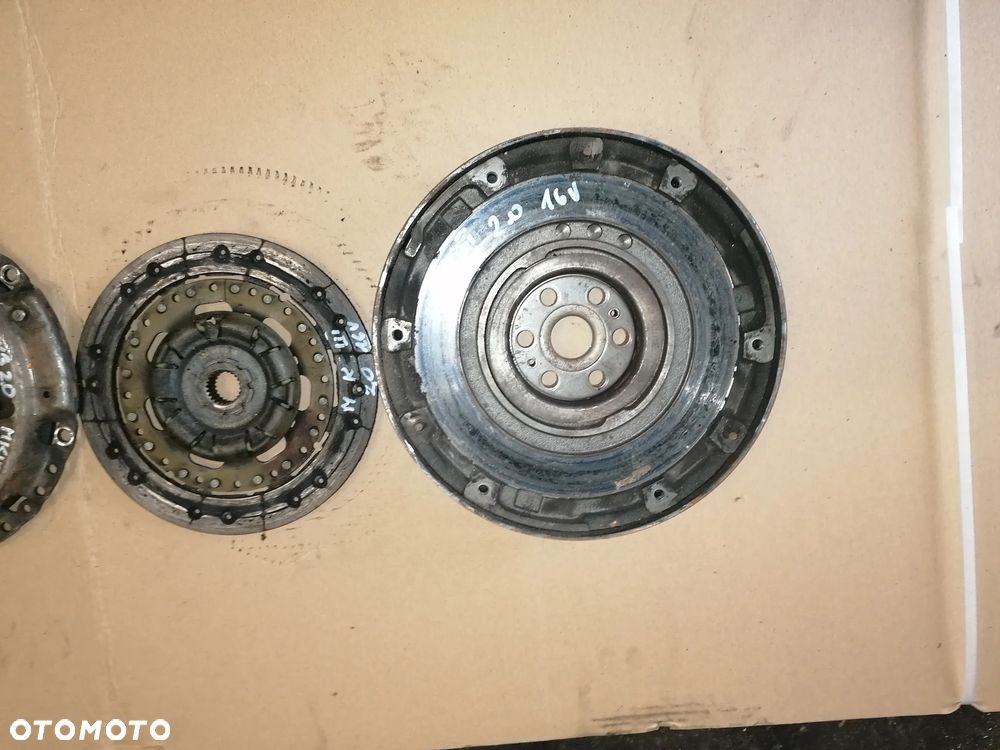 SPRZEGLO DWUMASA TARCZA DOCISK MONDO MK3 2.0 16V - 4