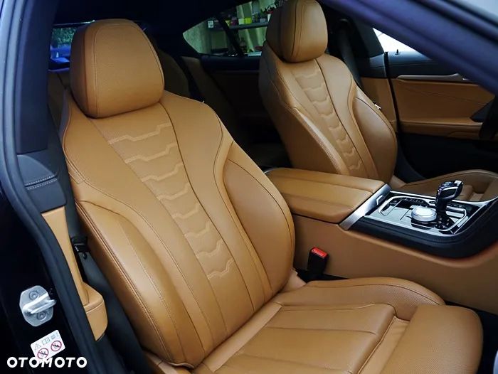 BMW Seria 8 M850i xDrive - 40