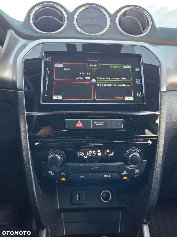 Suzuki Vitara 1.4 Boosterjet SHVS Premium 4WD - 8