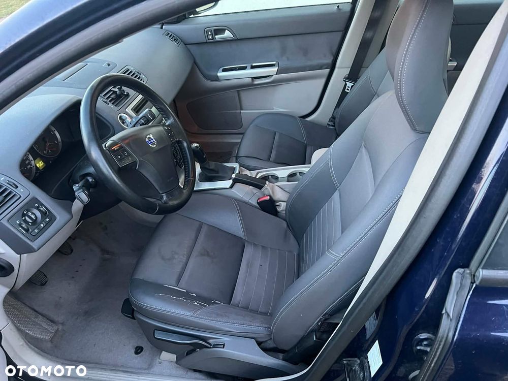 Volvo S40 - 9