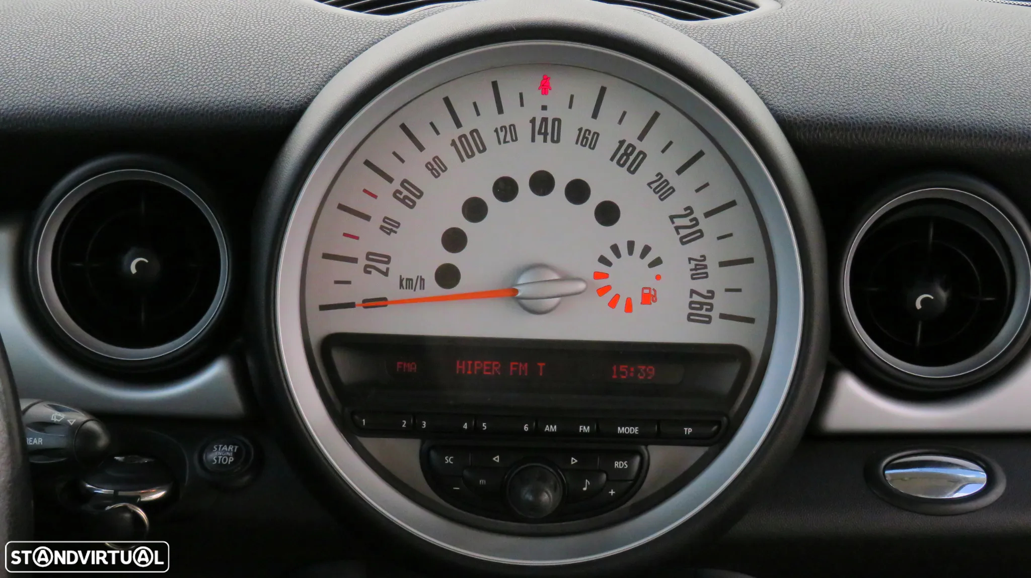 MINI 3 Portas Cooper D - 7