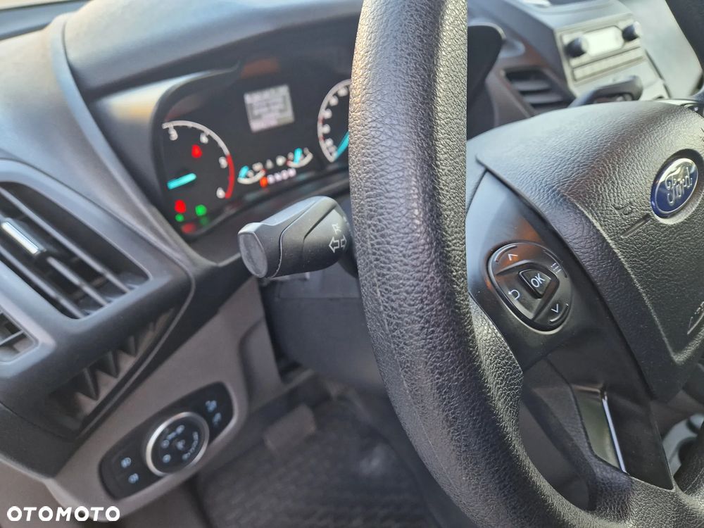 Ford TRANSIT CONNECT - 28