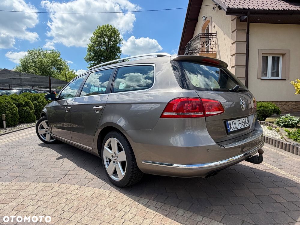 Volkswagen Passat 2.0 TDI 4Motion Highline - 3