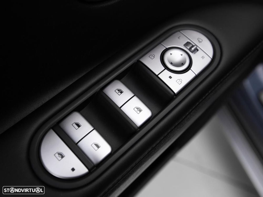 Hyundai Ioniq 5 73kWh Vanguard - 16