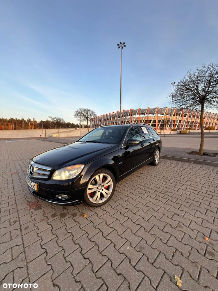 Mercedes-Benz Klasa C 220 CDI BlueEff Avantgarde - 11