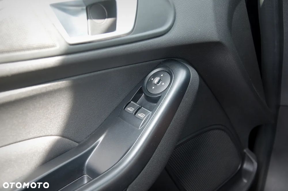 Ford Fiesta 1.0 EcoBoost Trend - 21